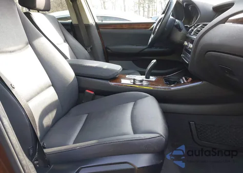 2017 BMW X3 xDrive28I z USA, uszkodzony, nr VIN 5UXWX9C51H0T02280